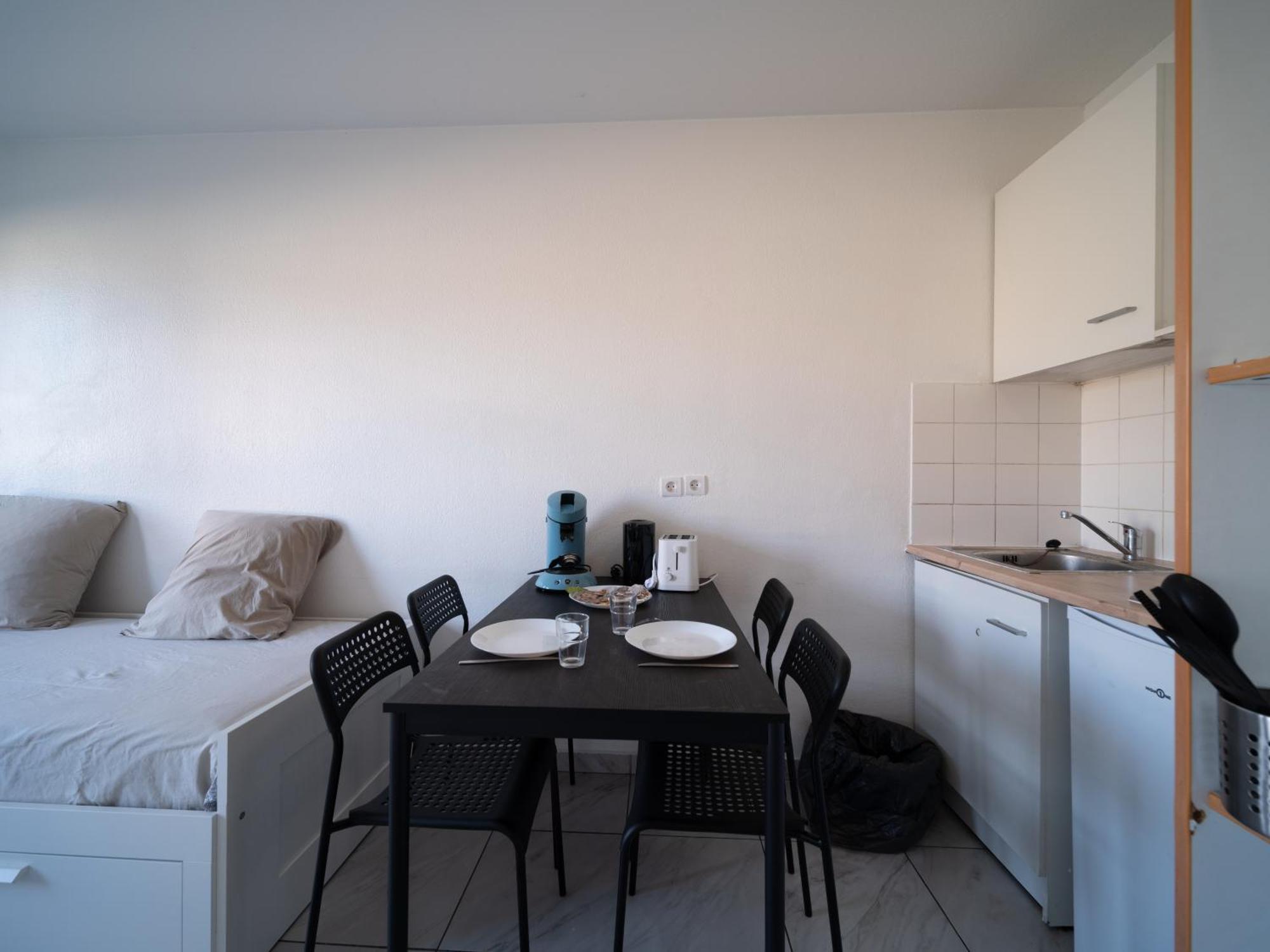 Appartement Tout Equipe A 6 Minutes De La Gare St Charles Marseilles Buitenkant foto